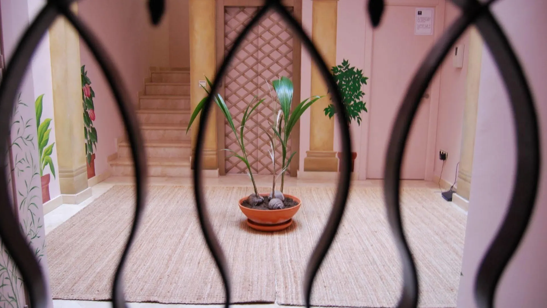 Life Apartments Giralda Suites 塞维利亚