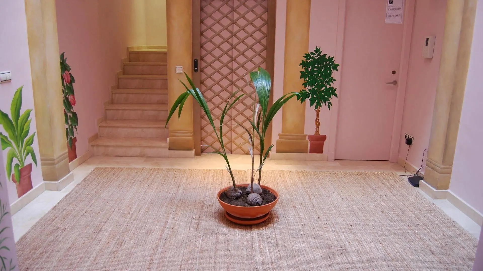 Life Apartments Giralda Suites 塞维利亚