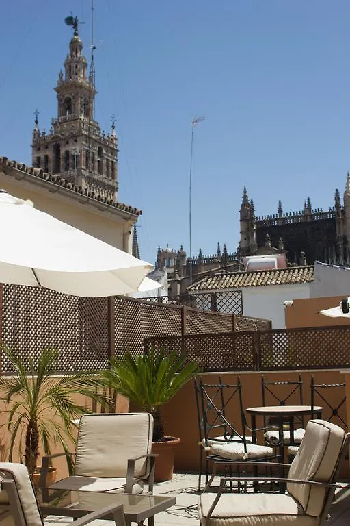Life Apartments Giralda Suites セビリア